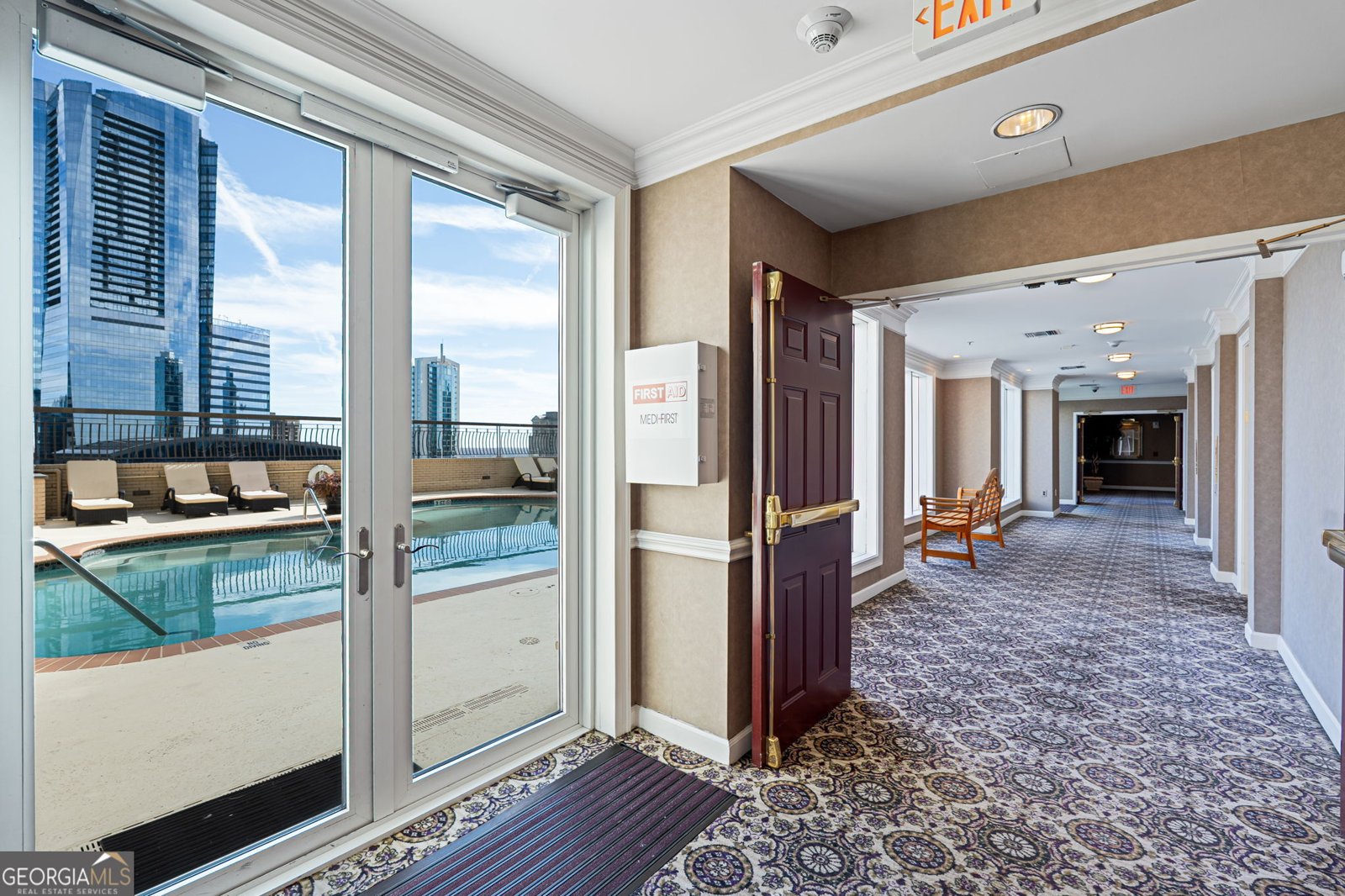 3334 Peachtree Road NE Atlanta - 35