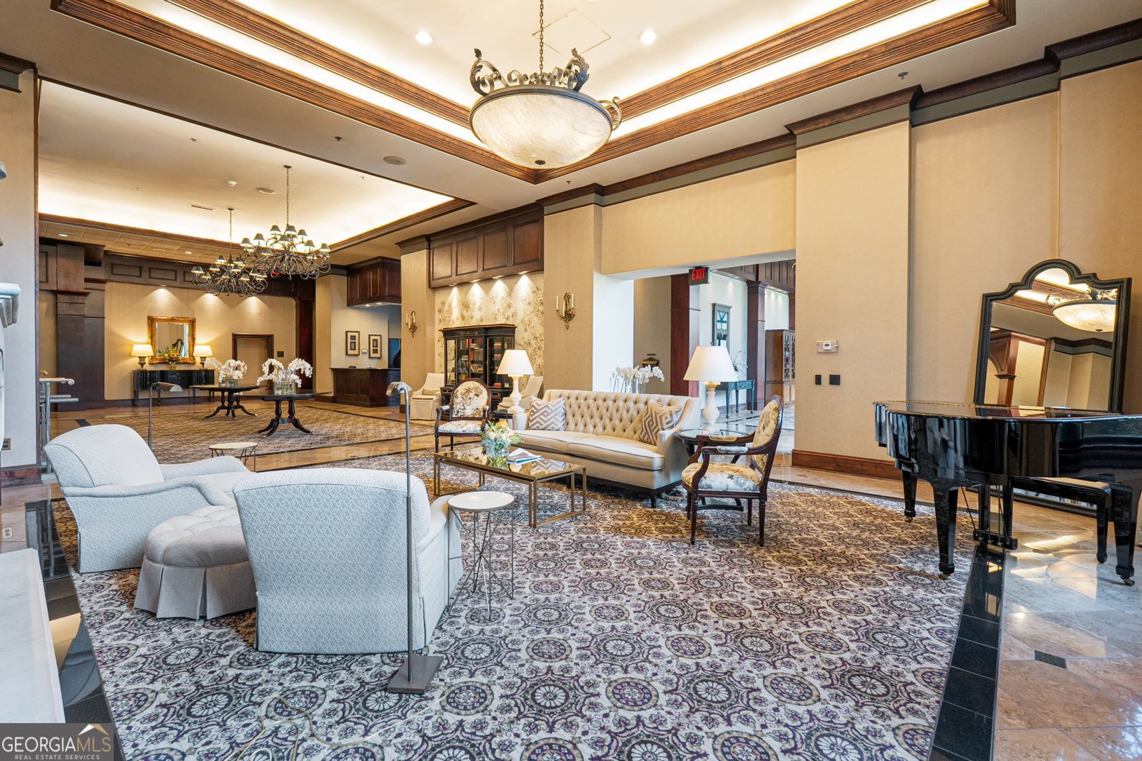 3334 Peachtree Road NE Atlanta - 52