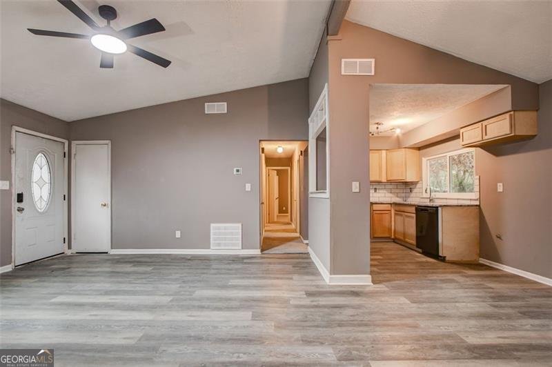 8962 BENTWOOD Riverdale - 16