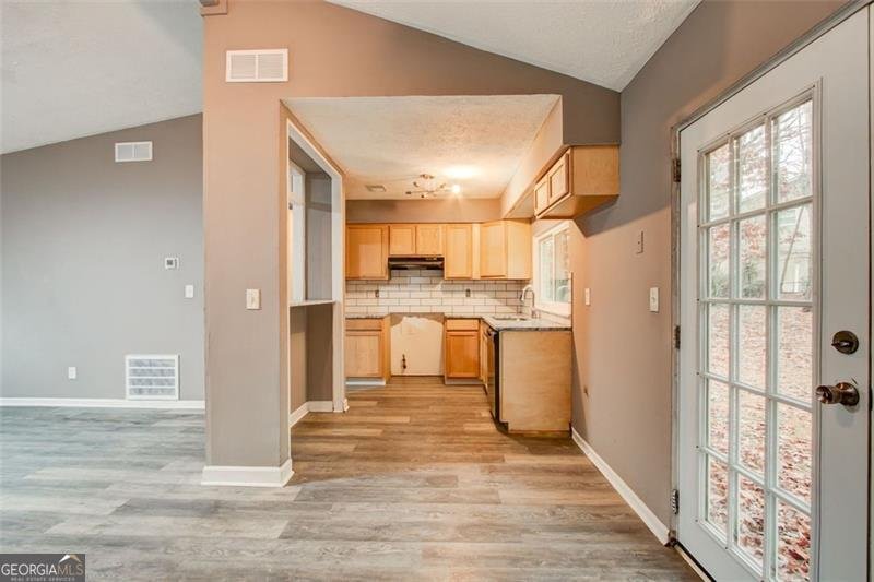 8962 BENTWOOD Riverdale - 9