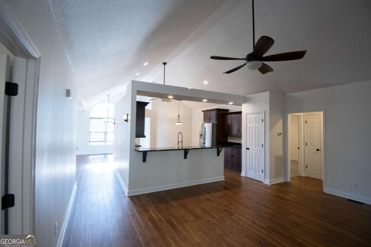 108 Hunter Way Carrollton - 10