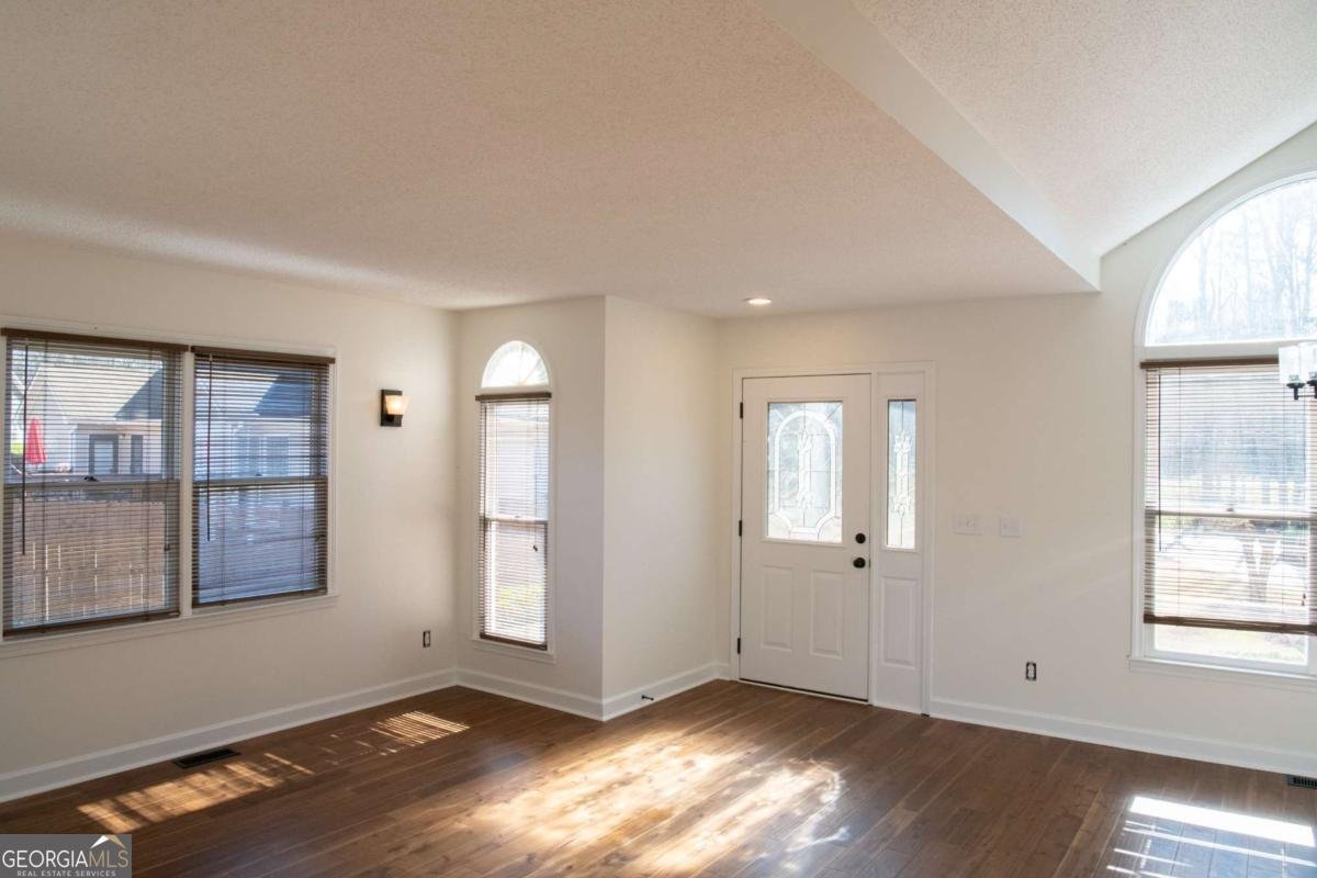 108 Hunter Way Carrollton - 7