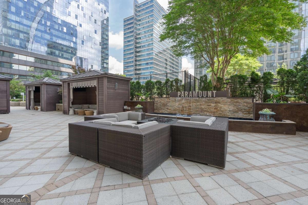 3445 Stratford Road Atlanta - 27