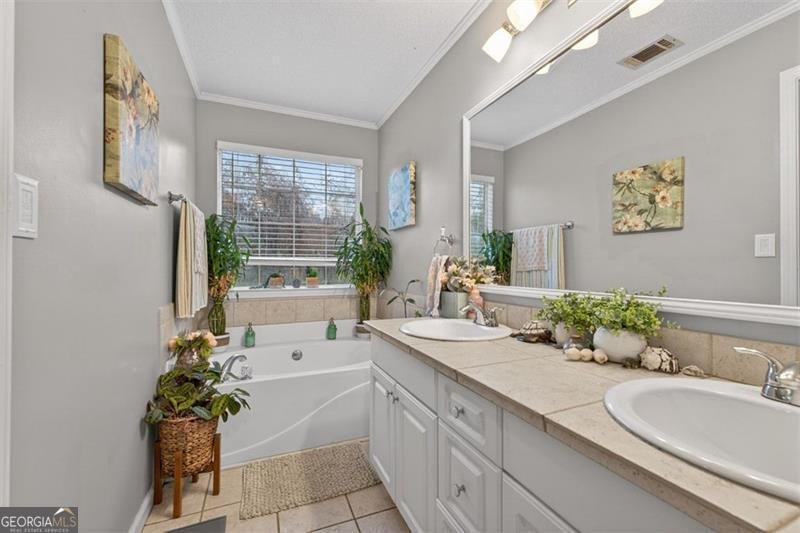 95 HEATHER WOODS Court Covington - 32