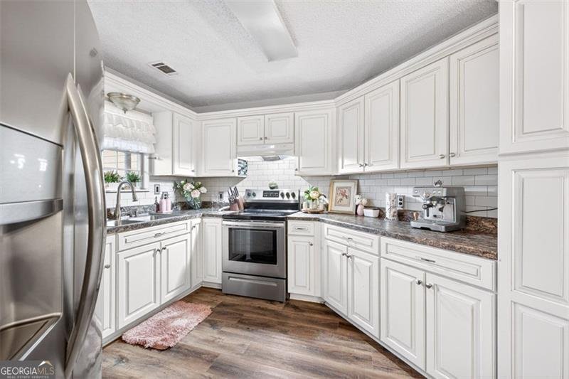 95 HEATHER WOODS Court Covington - 42