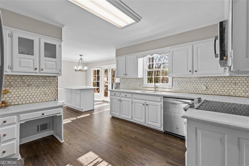 6304 BROOMSEDGE Peachtree Corners - 18