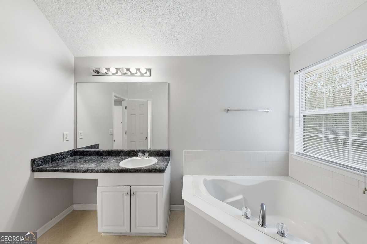 1593 Cutters Mill Drive Lithonia - 25