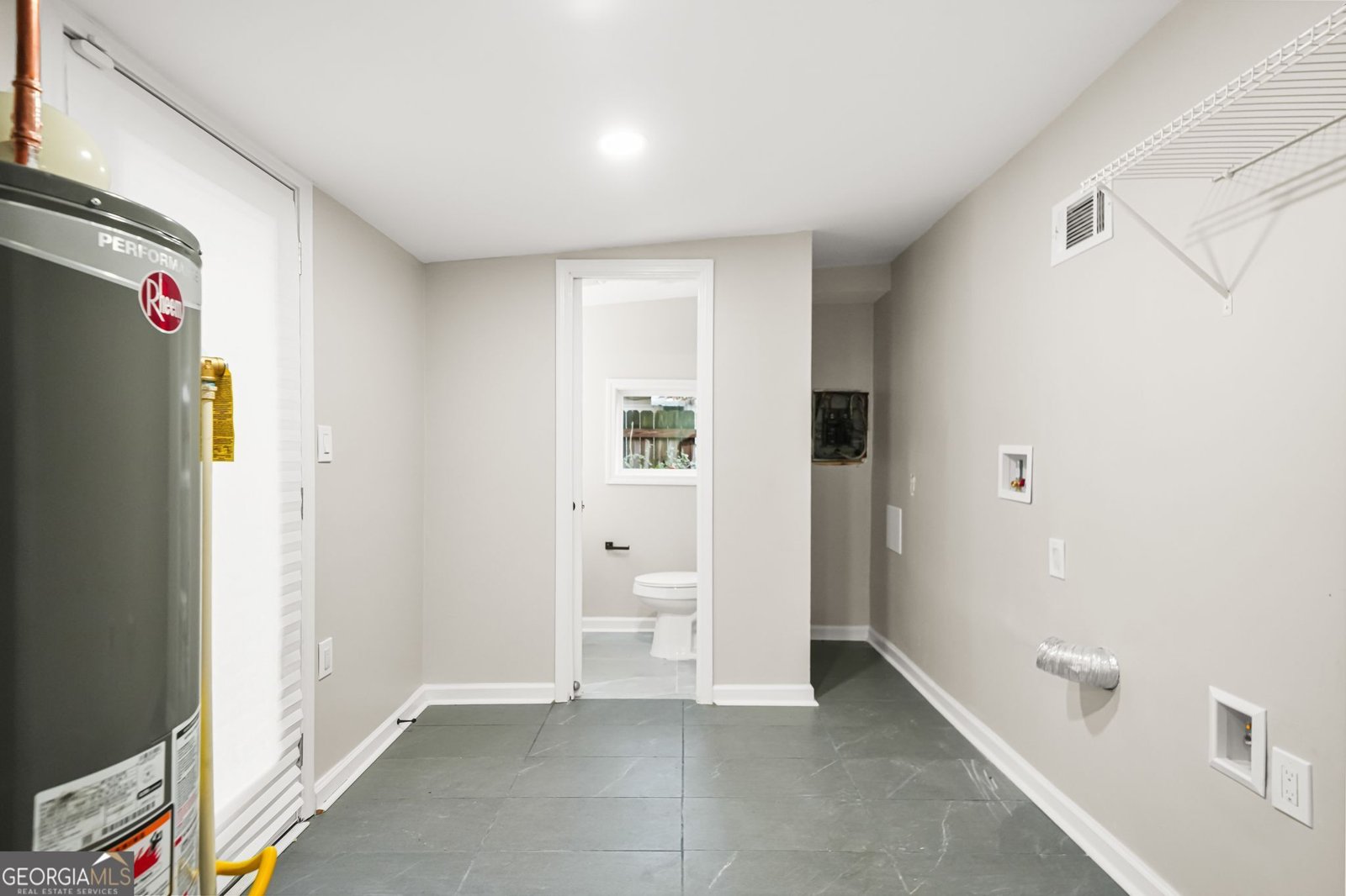 5275 Old Bill Cook Road South Fulton - 14