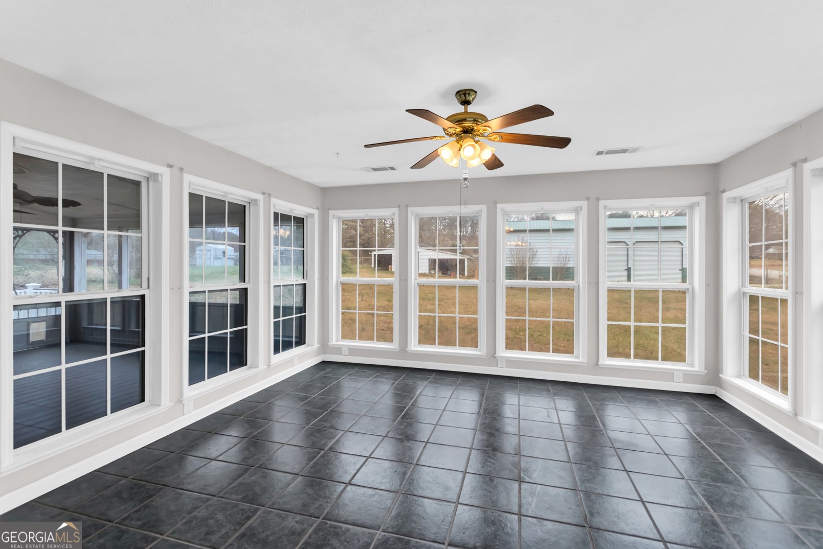 5563 Pine Street Lula - 11