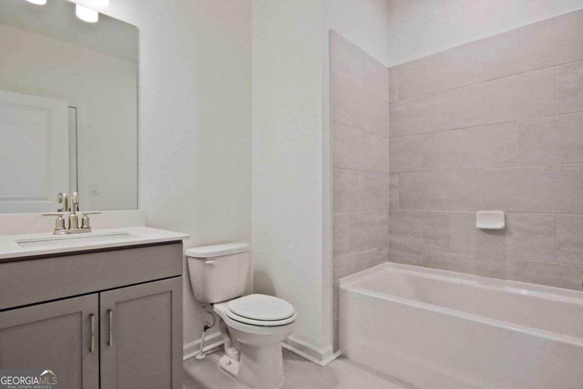 4212 Adler Circle Buford - 43