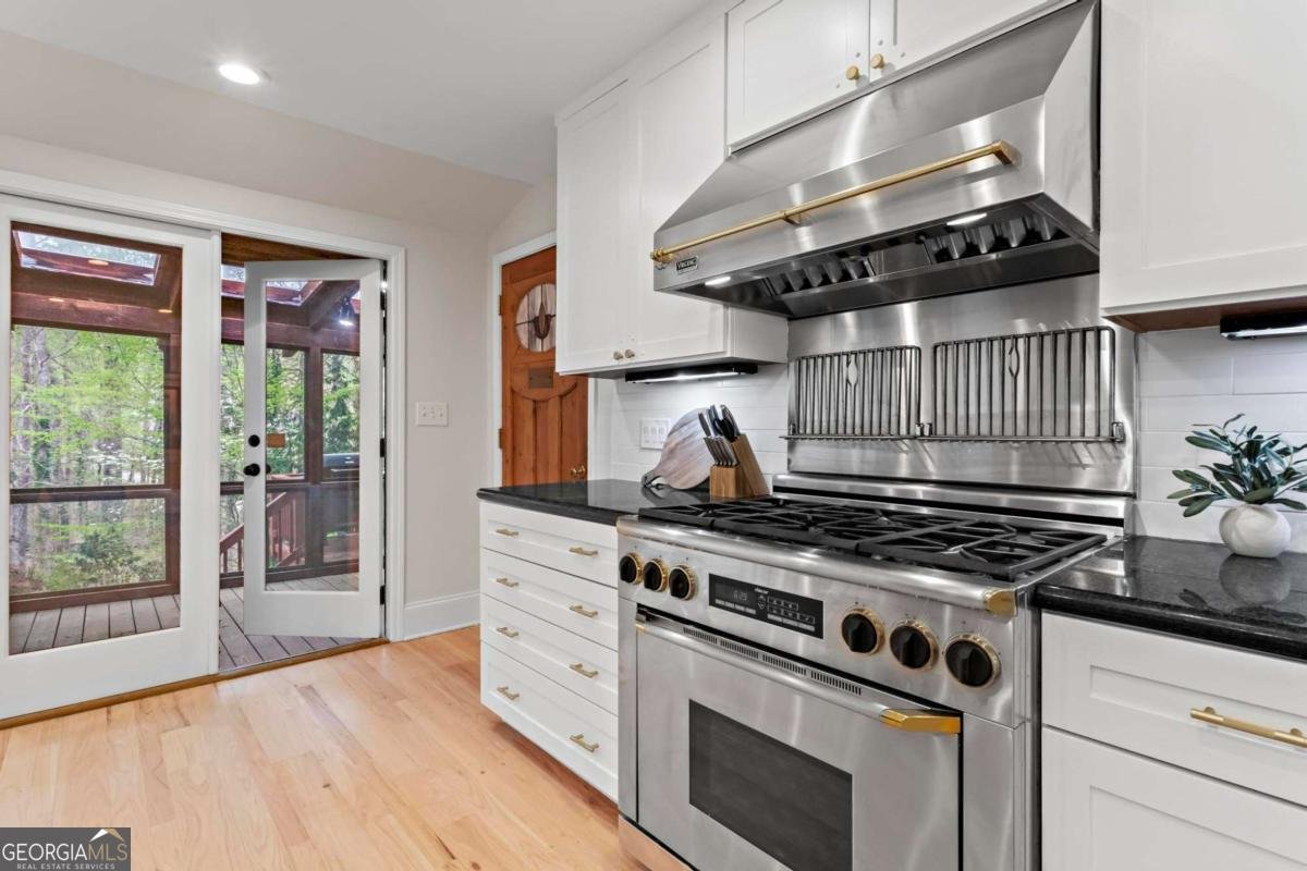 1890 Spalding Drive Atlanta - 17