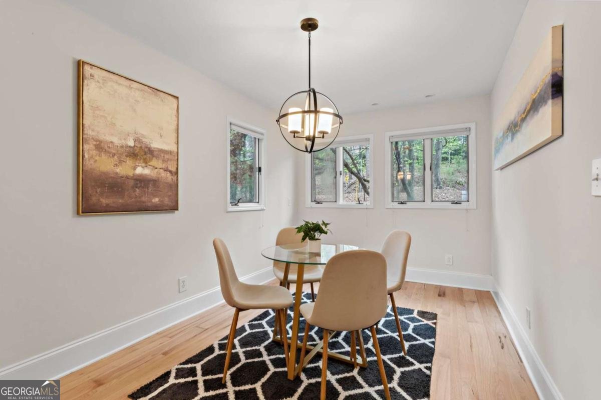 1890 Spalding Drive Atlanta - 18