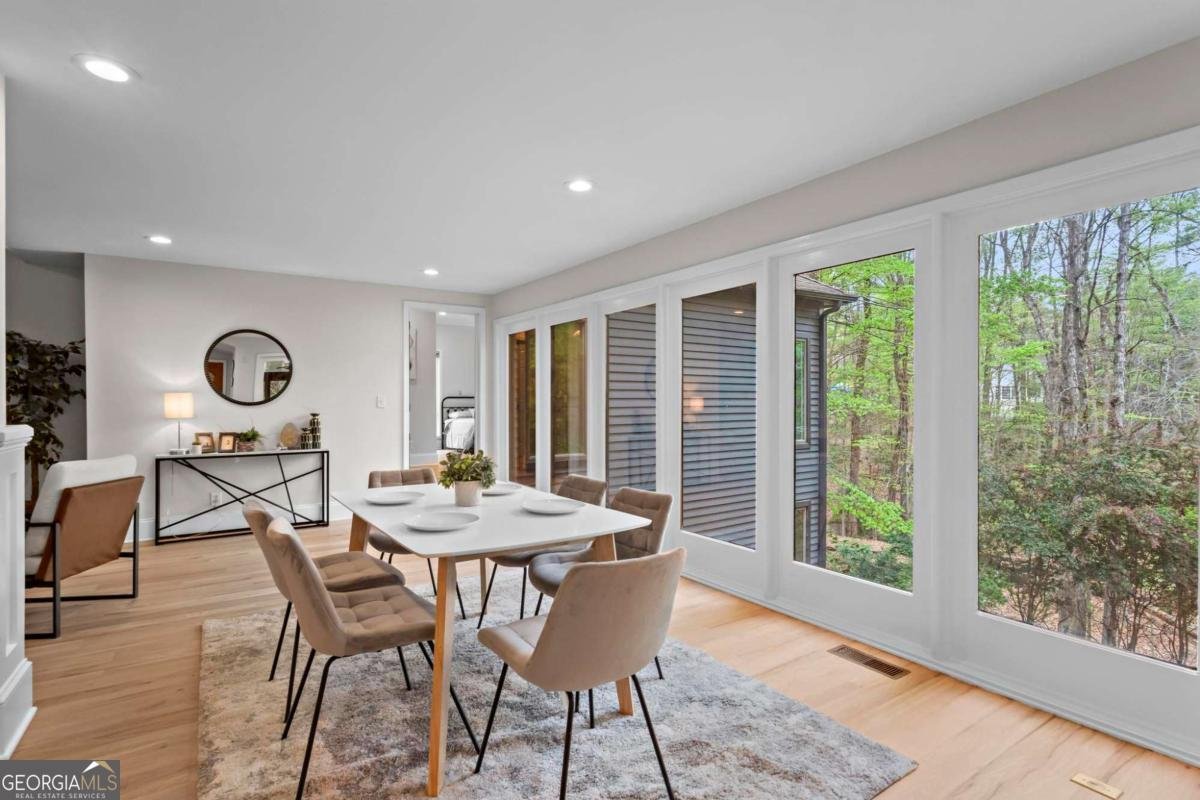 1890 Spalding Drive Atlanta - 21