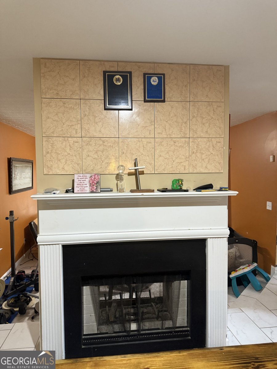 1090 Quail Hunt Drive Riverdale - 4