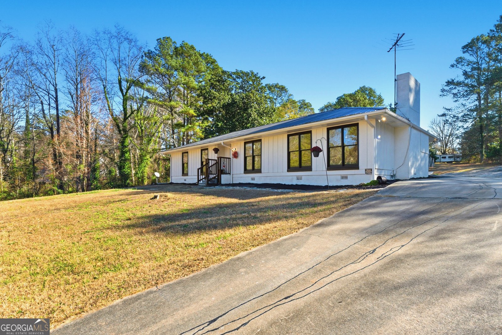 1490 Enchanted Lake Conyers - 2