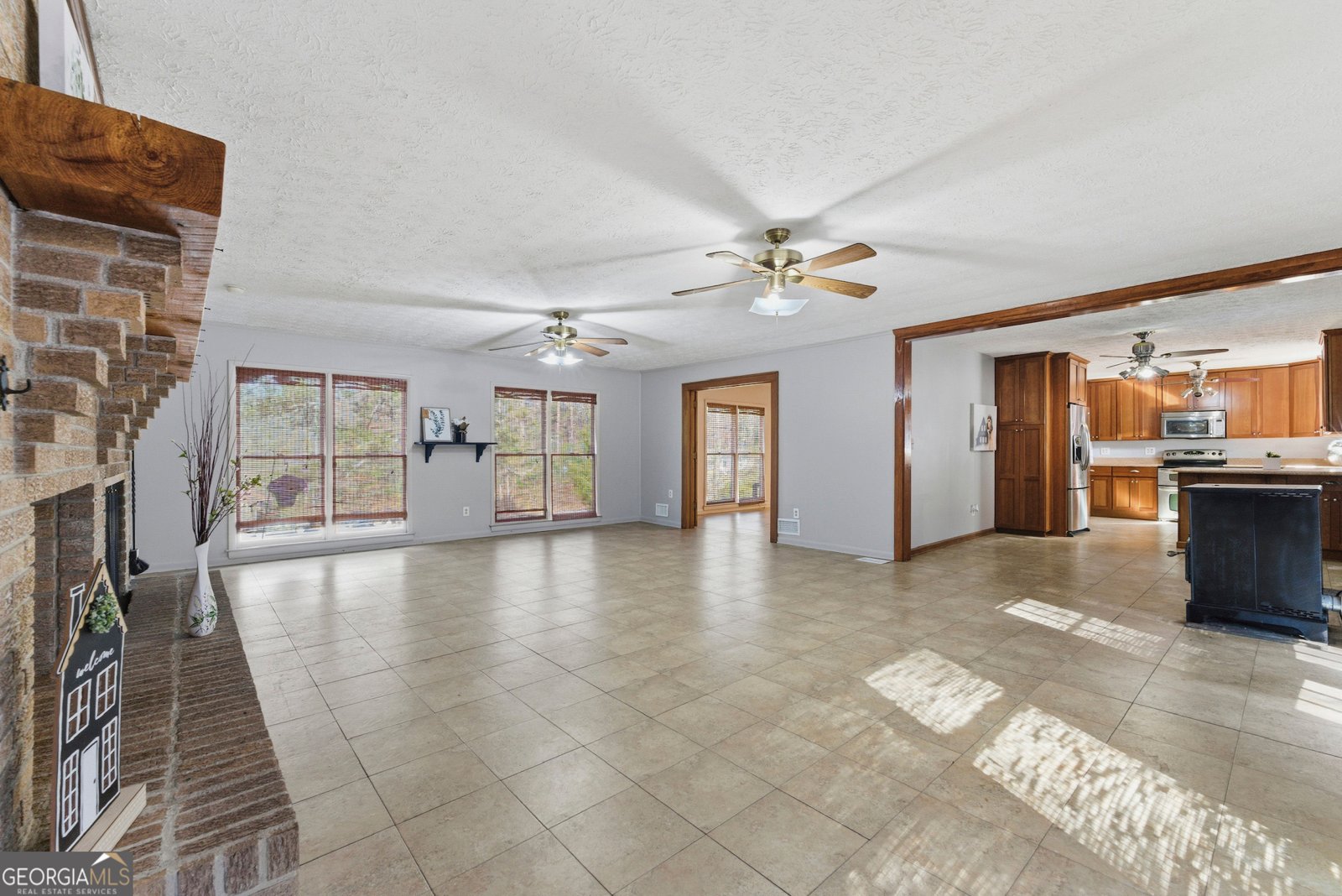 1490 Enchanted Lake Conyers - 20