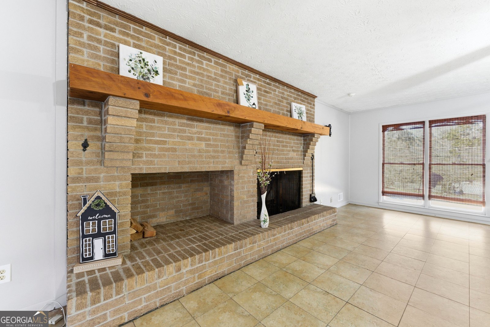 1490 Enchanted Lake Conyers - 22