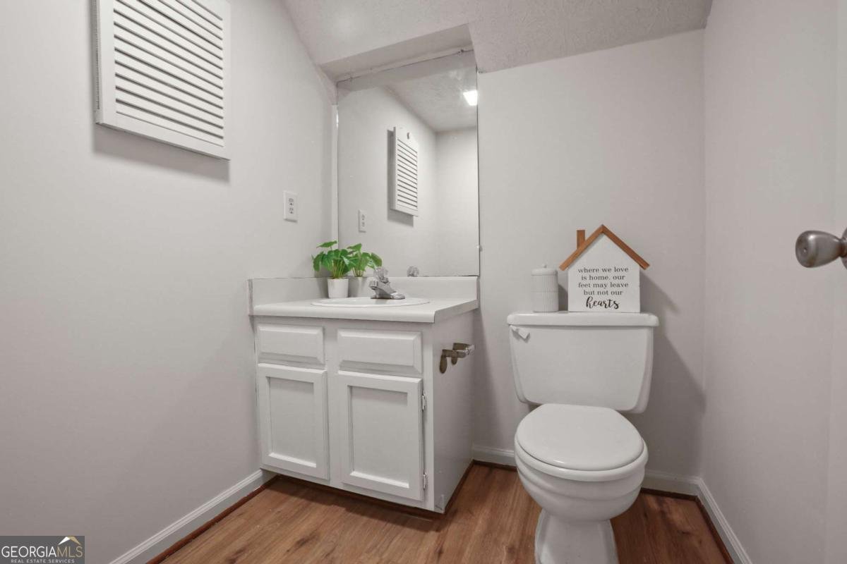 615 Barrington Way Roswell - 13