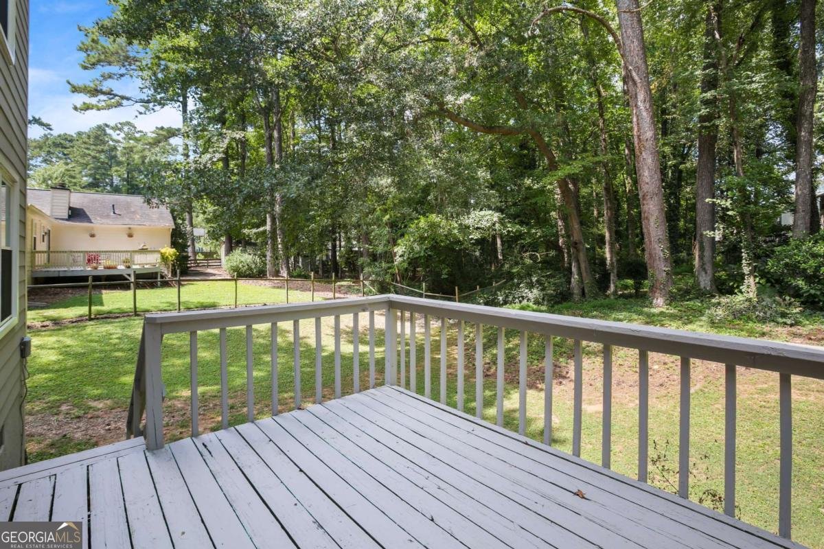 615 Barrington Way Roswell - 33