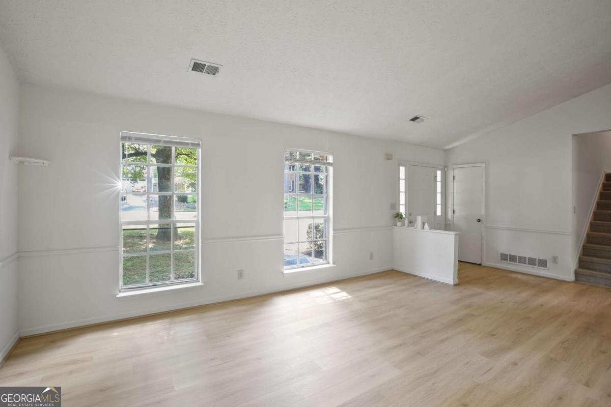 615 Barrington Way Roswell - 5