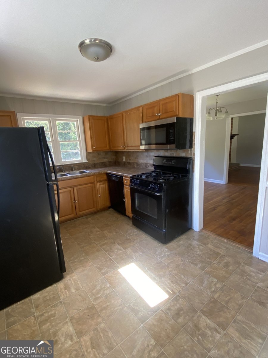 8965 Campbellton Street Douglasville - 7