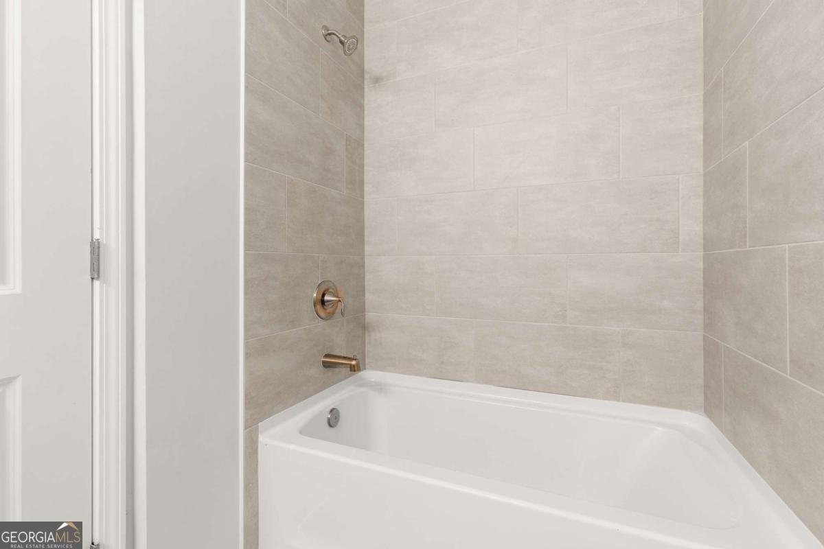 7201 Maple Brook Lane Flowery Branch - 20