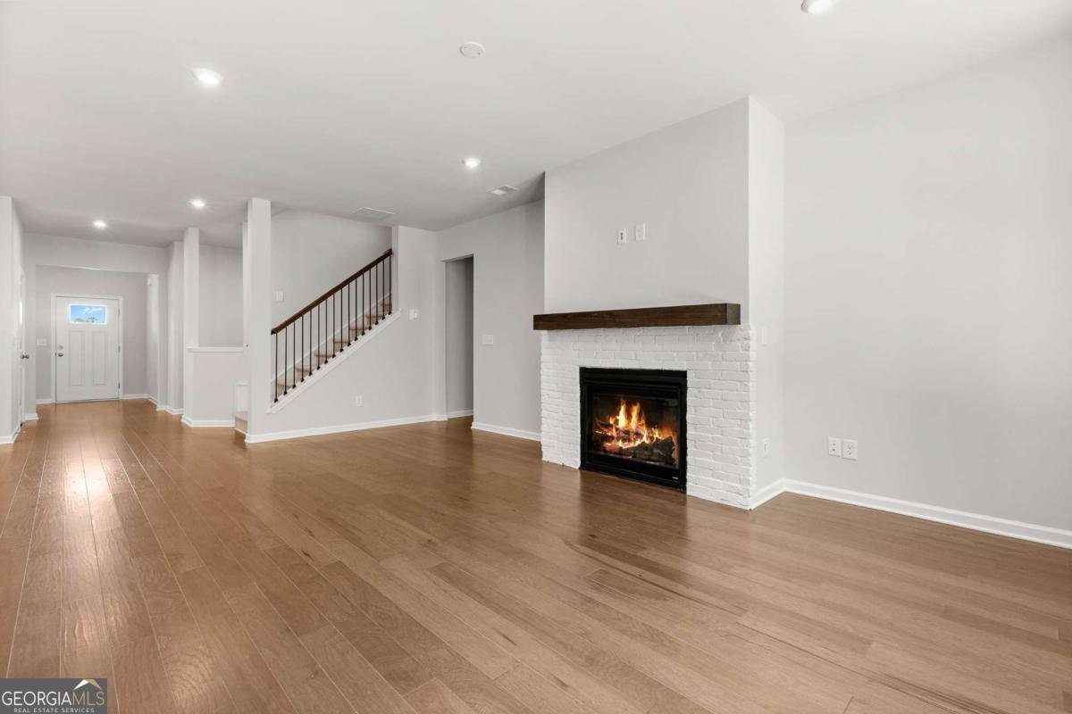 7201 Maple Brook Lane Flowery Branch - 7