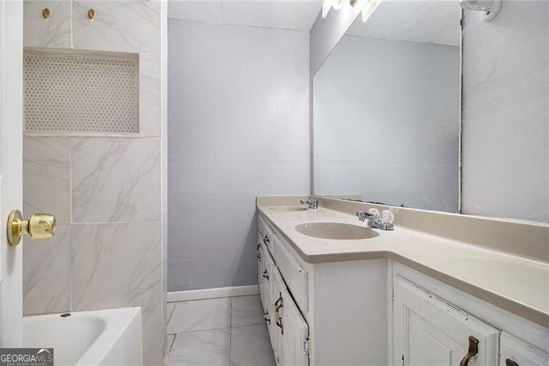 3530 Ponce De Leon Avenue Scottdale - 25