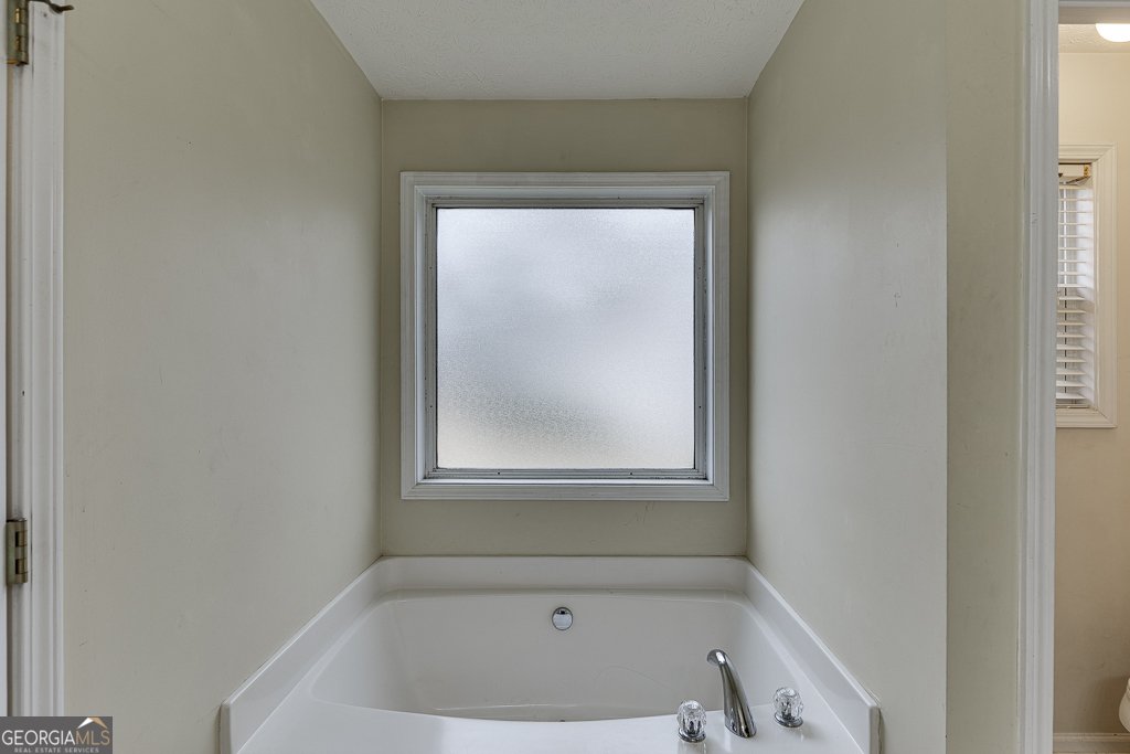 1709 Wyntercreek Lane Hoschton - 18