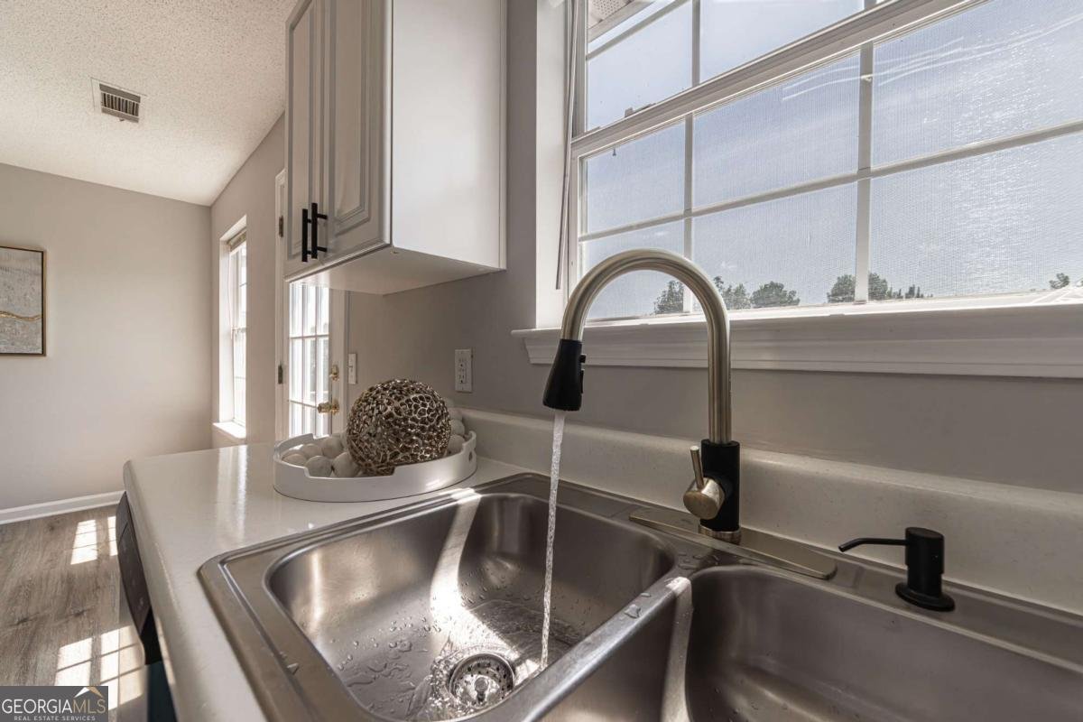 4378 Lodgeview Place Douglasville - 15