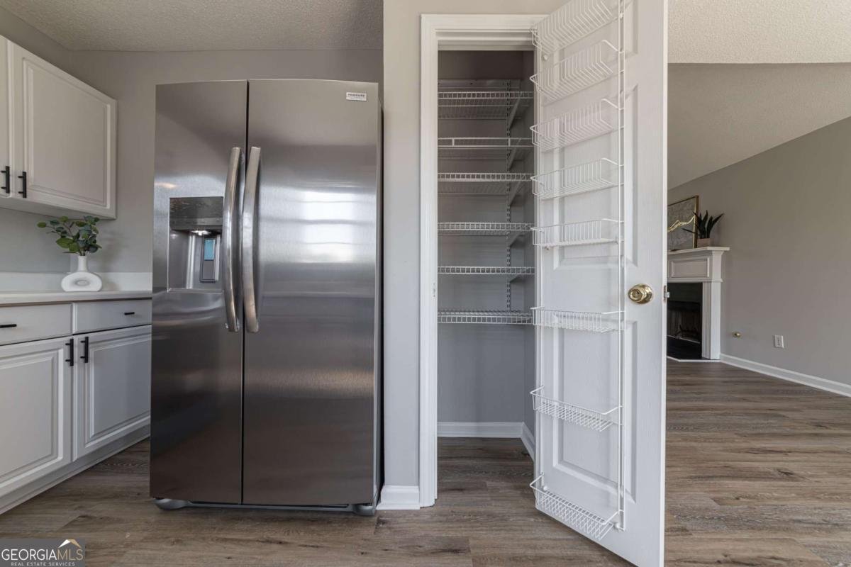 4378 Lodgeview Place Douglasville - 16