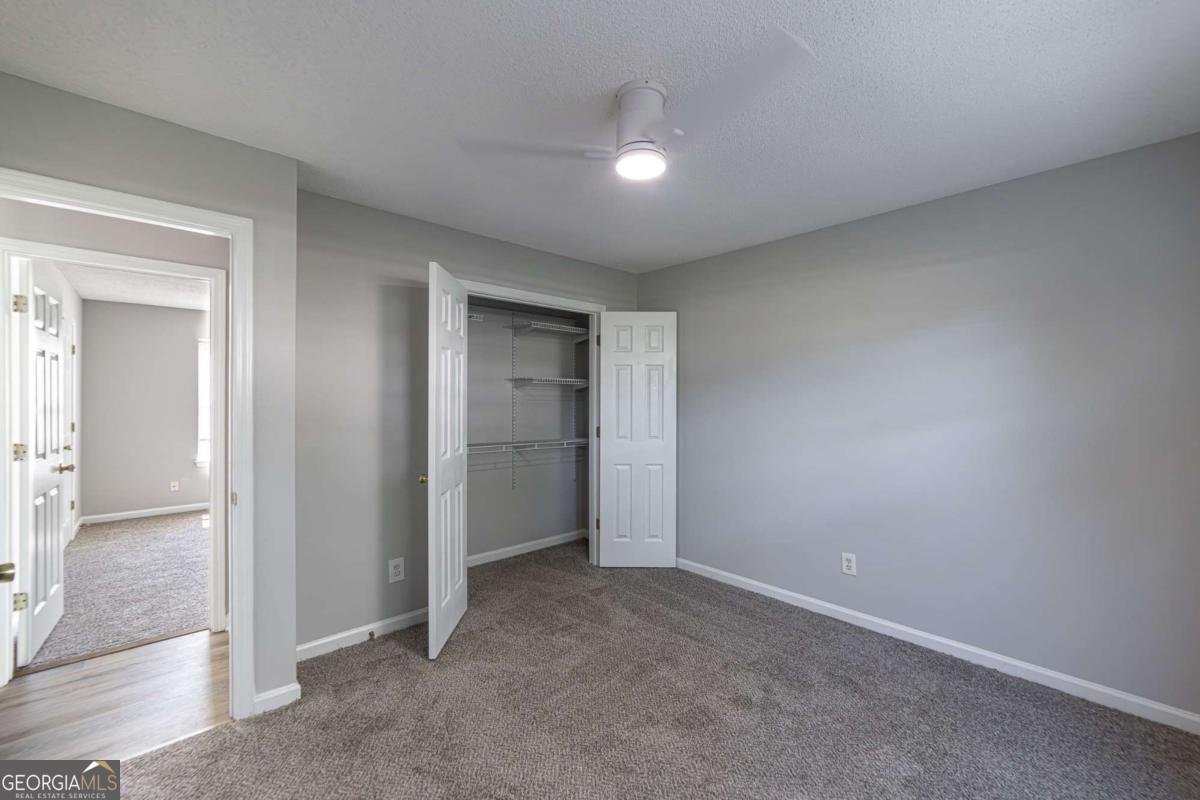 4378 Lodgeview Place Douglasville - 49