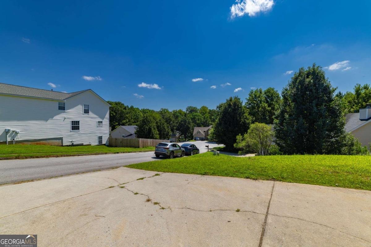 4378 Lodgeview Place Douglasville - 62