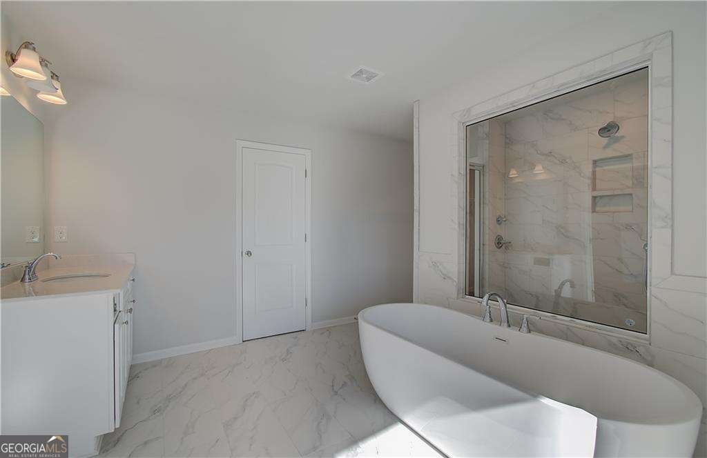 2800 Dolce Road Dacula - 31