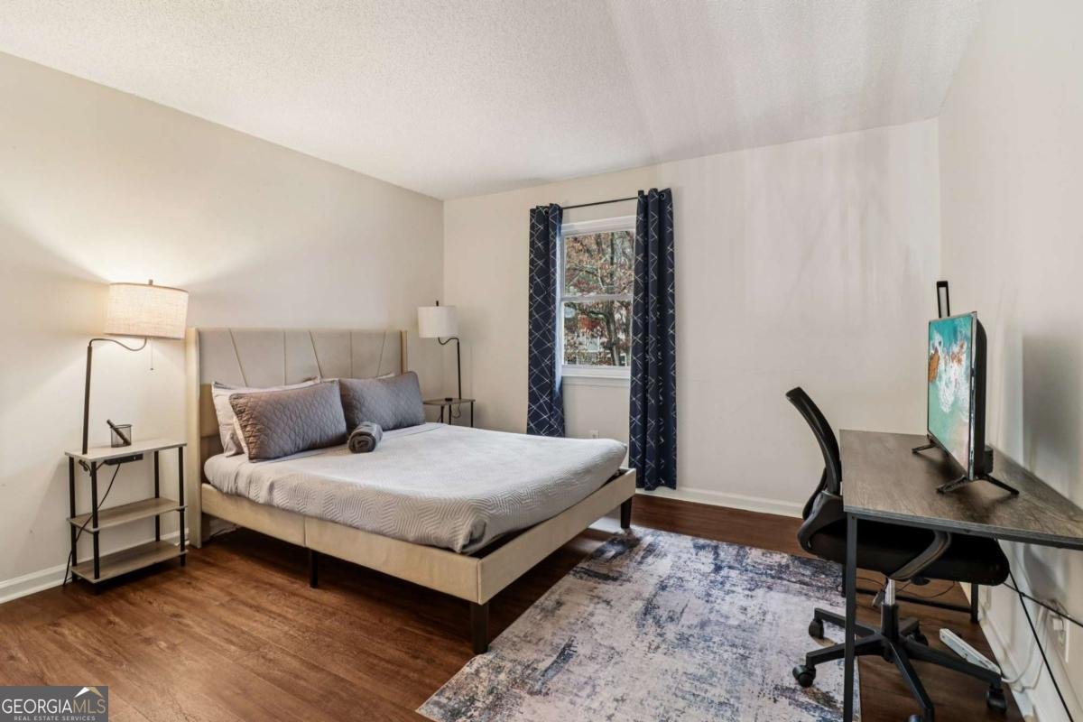 1138 Falling Water Drive Smyrna - 14