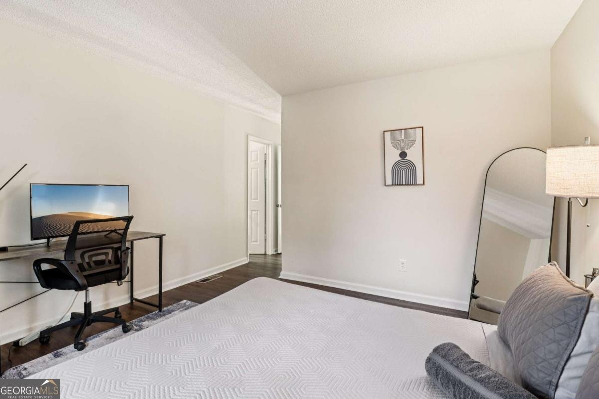 1138 Falling Water Drive Smyrna - 15