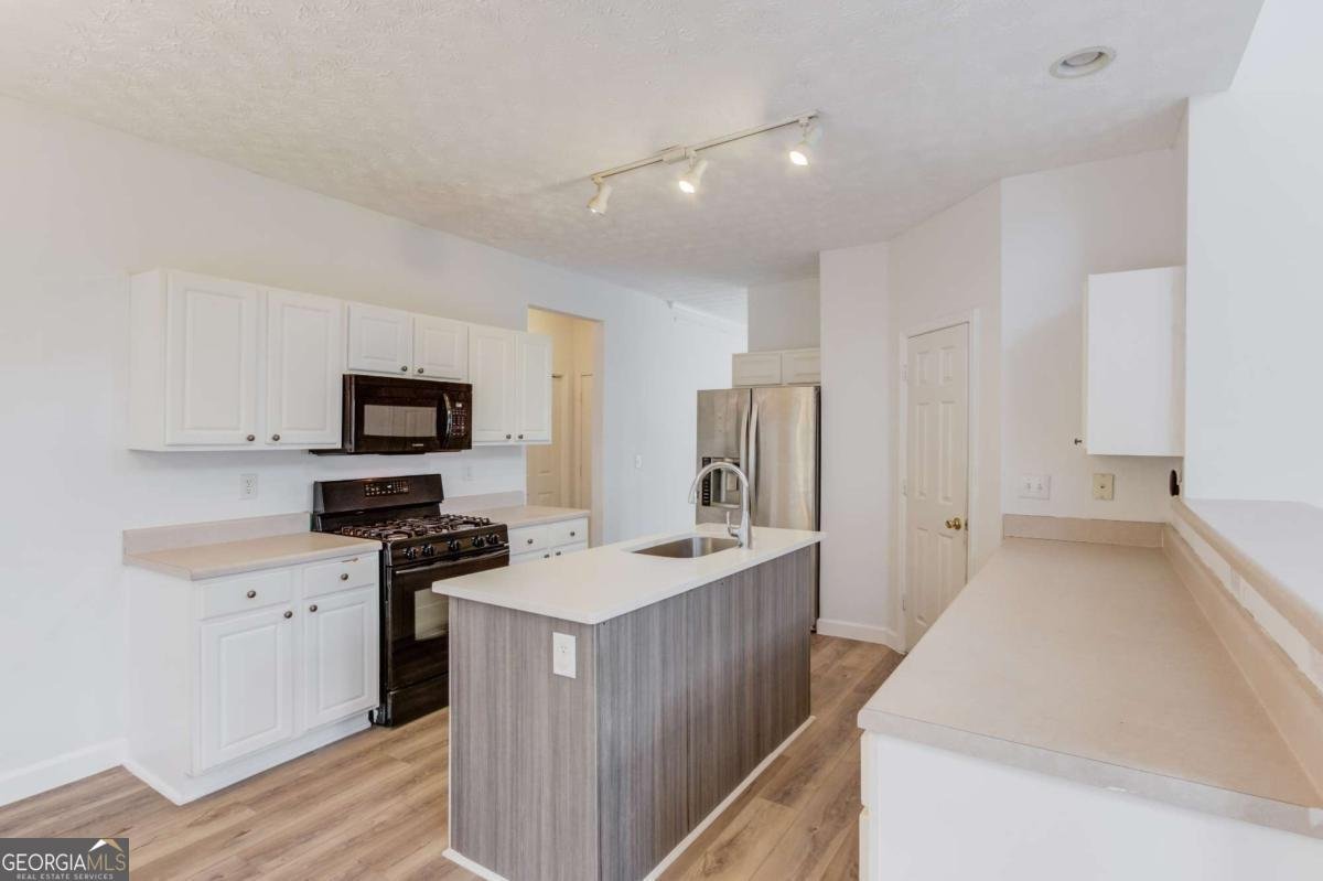 802 Board Walk Court Loganville - 16