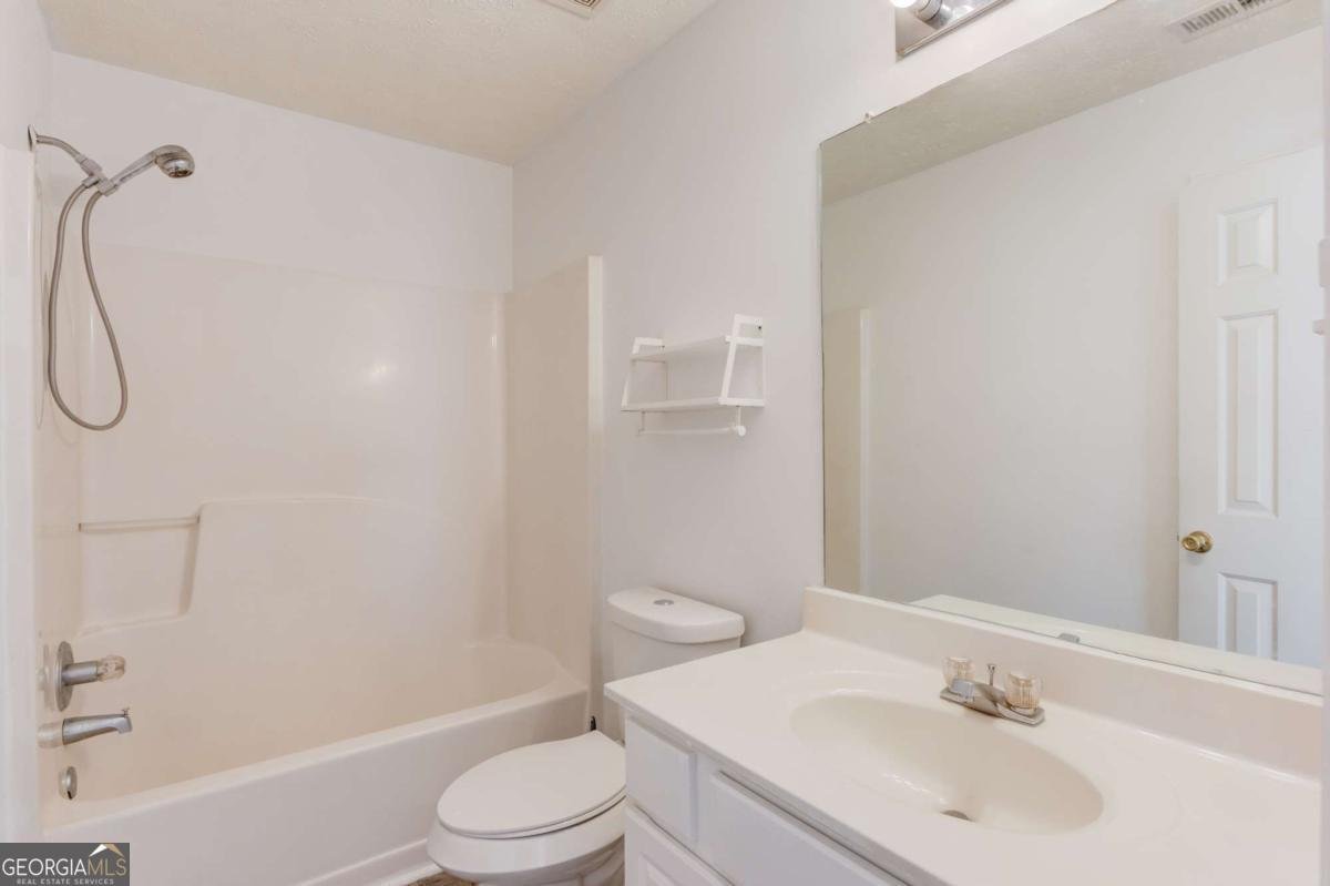 802 Board Walk Court Loganville - 35