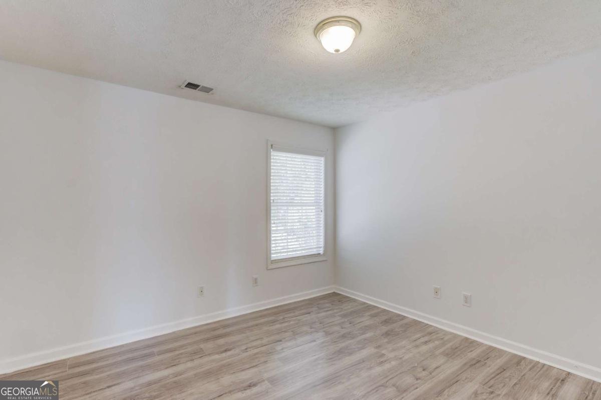 802 Board Walk Court Loganville - 36