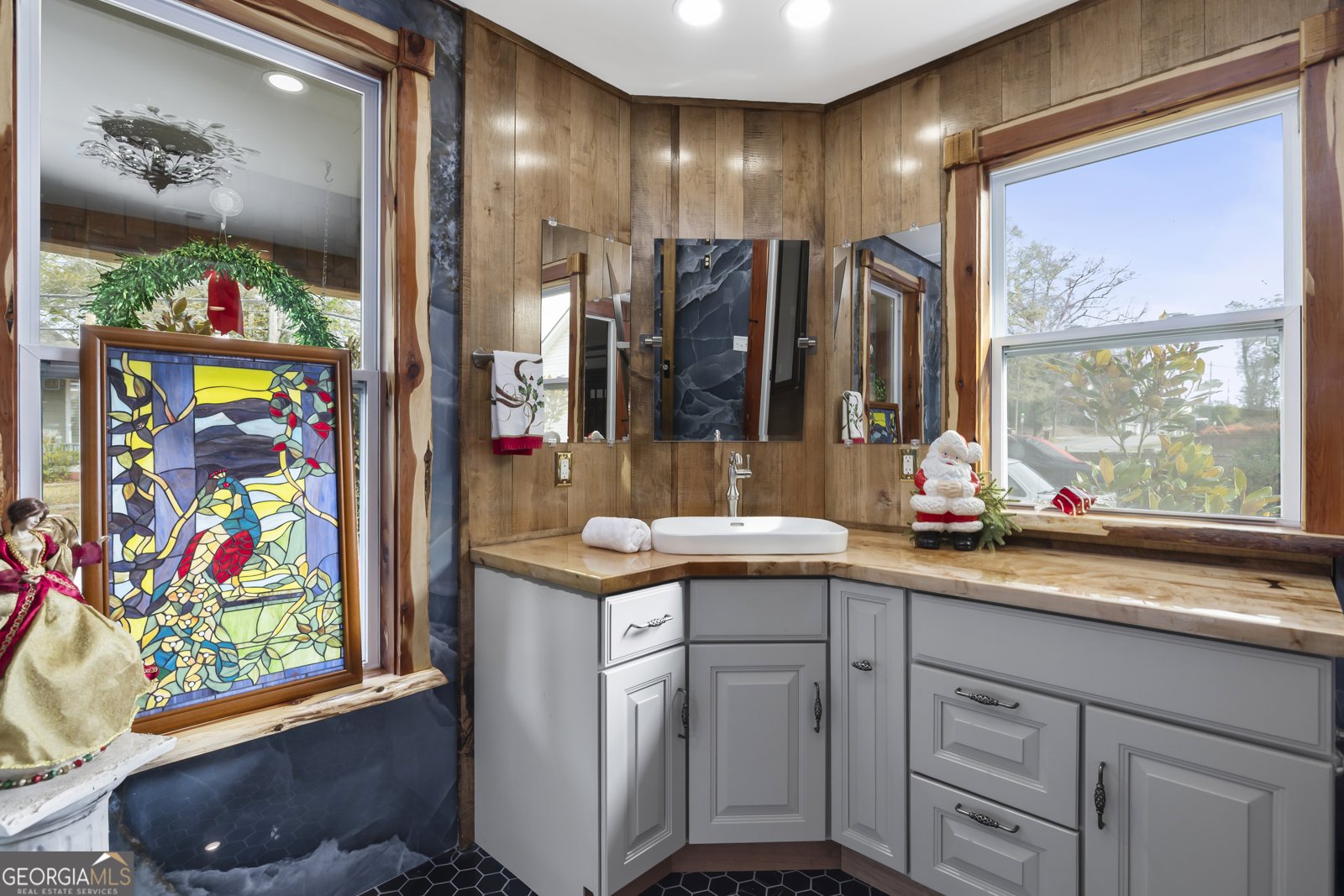 68 Spring Street Newnan - 55