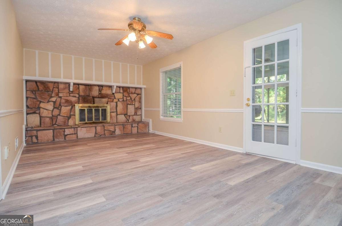 3173 Falconhurst Drive Lilburn - 17