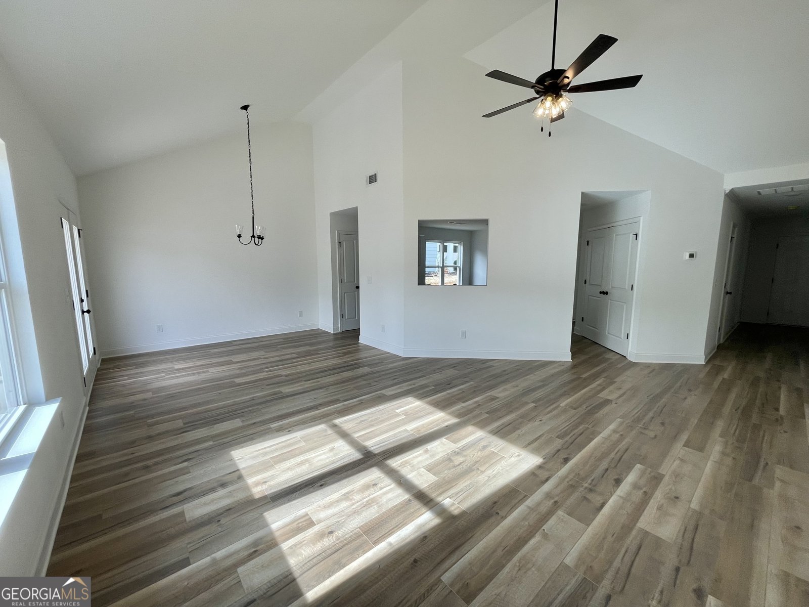 118 CHARLESTON LN Milner - 12