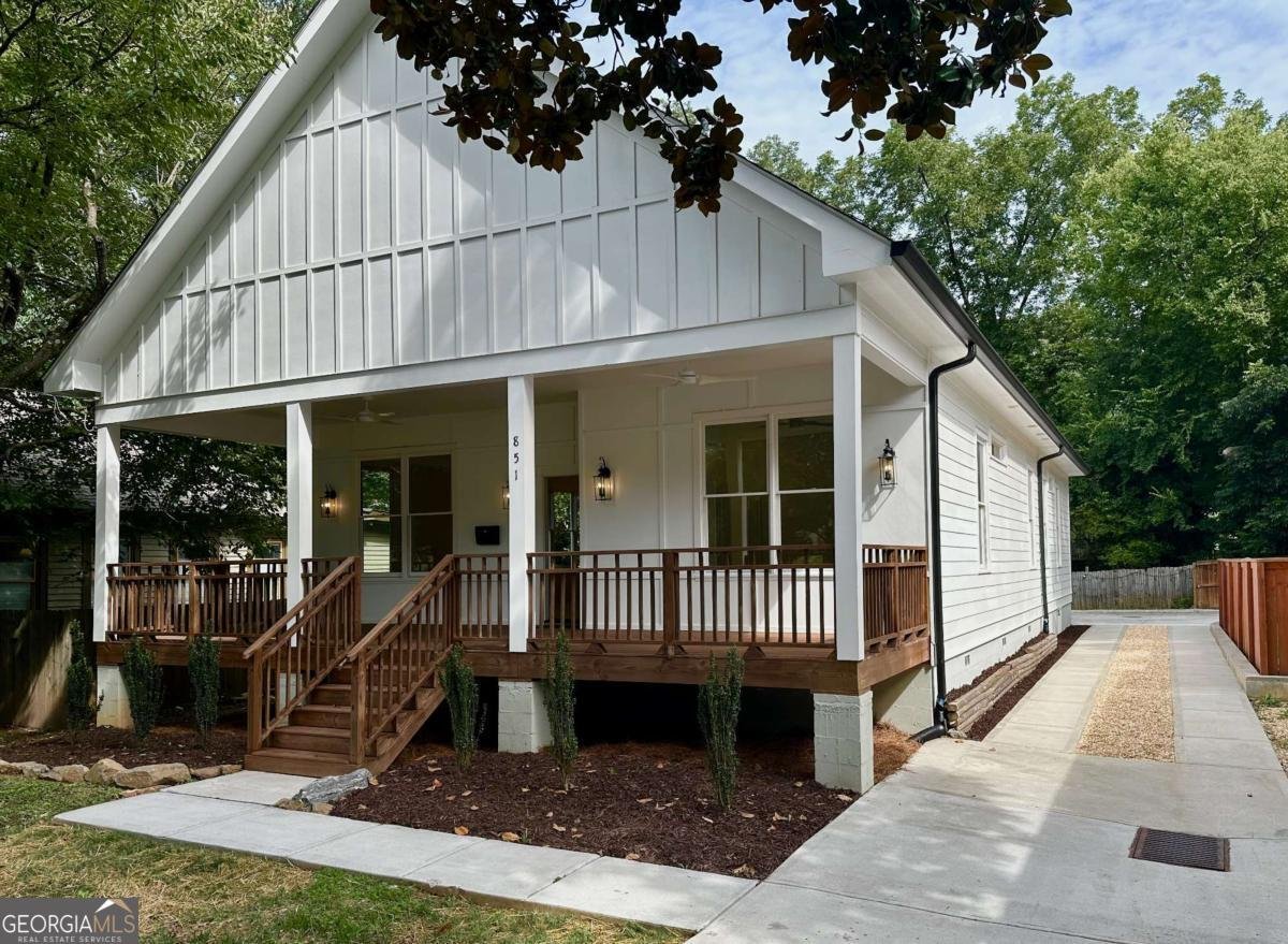 851 Dill Avenue Atlanta - main photo