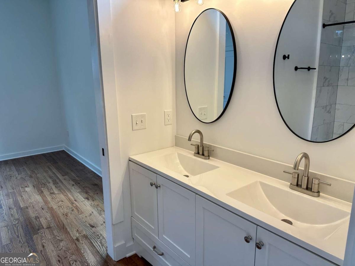 851 Dill Avenue Atlanta - 24