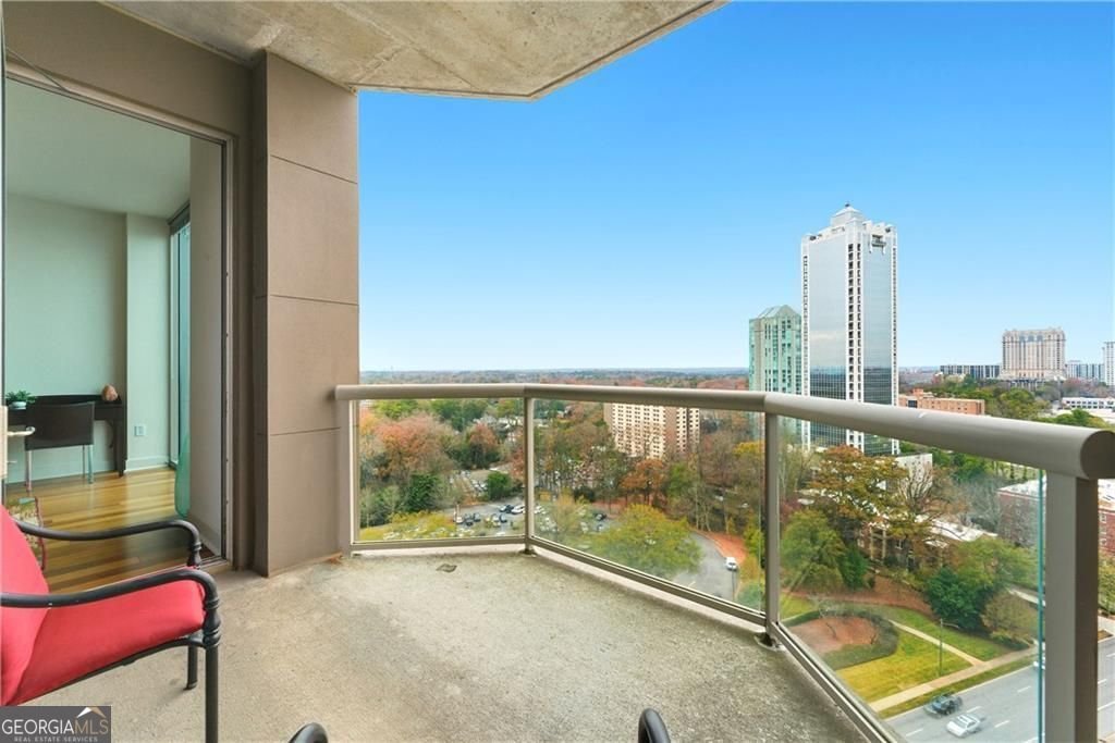 2795 Peachtree Road Atlanta - 25