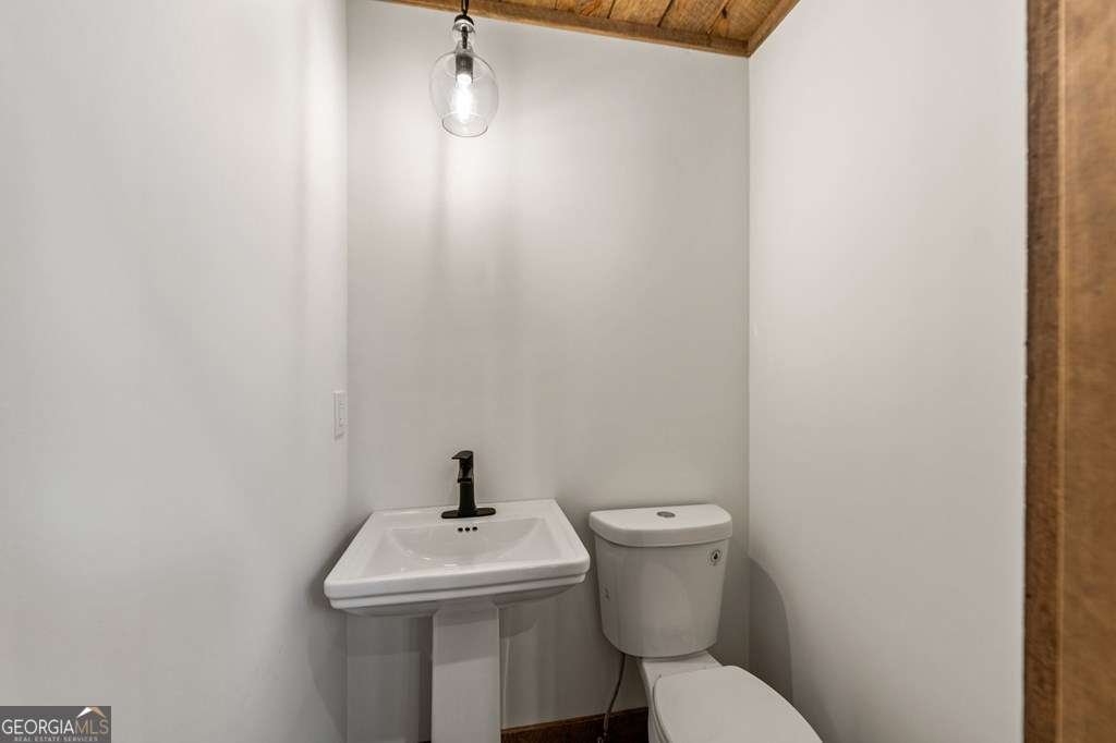 2393 Ada Street Blue Ridge - 19