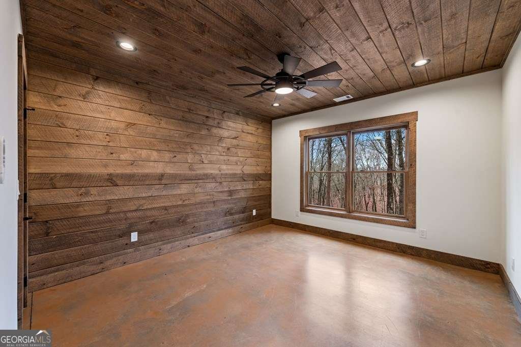 2393 Ada Street Blue Ridge - 36