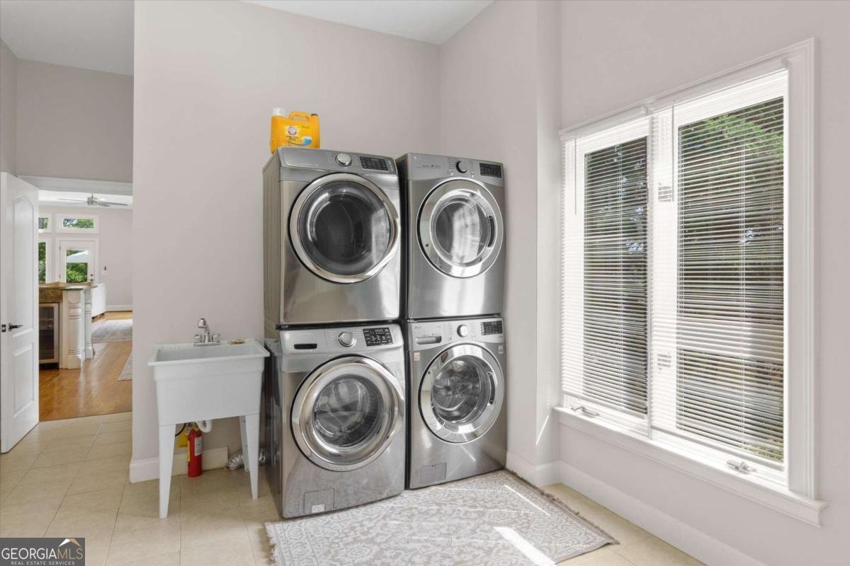 2265 Sidney Drive Gainesville - 24