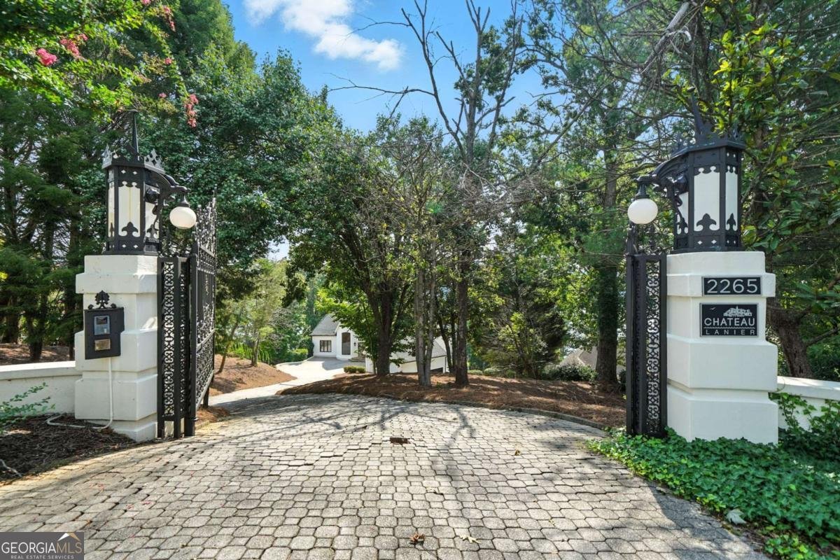 2265 Sidney Drive Gainesville - 75