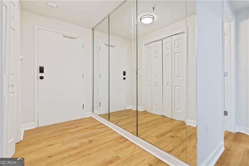 2161 Peachtree Road Atlanta - 14